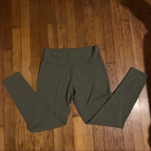 American Eagle leggings